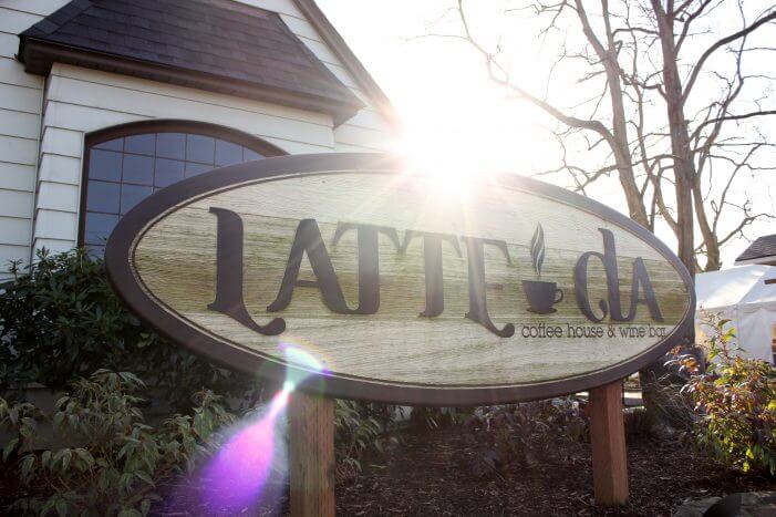 Latte Da Coffeehouse & Wine Bar-4