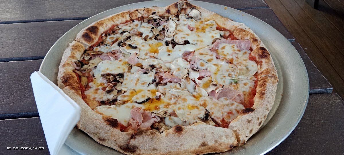 L'authentique Pizza-6