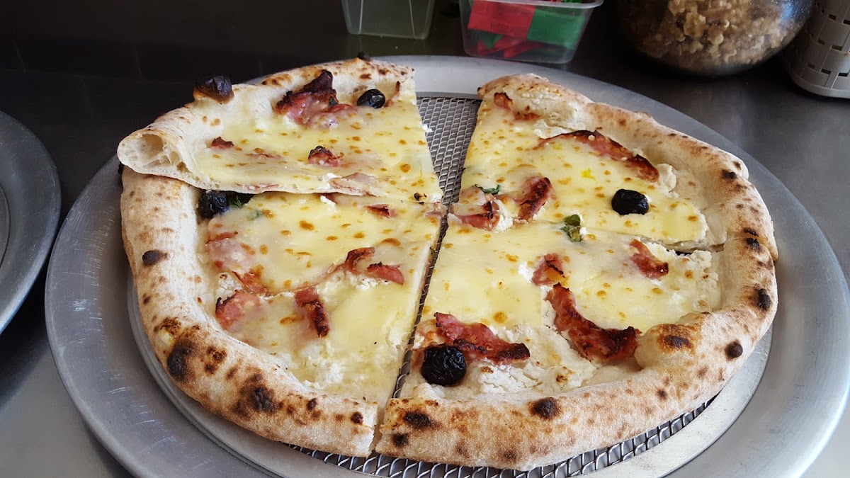 L'authentique Pizza-8