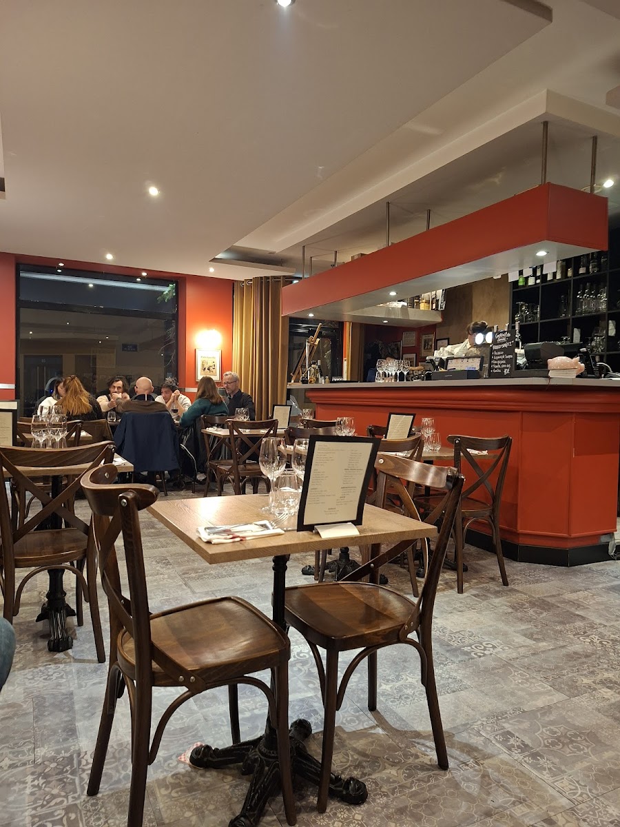 Le Bouchon Des Artistes-3