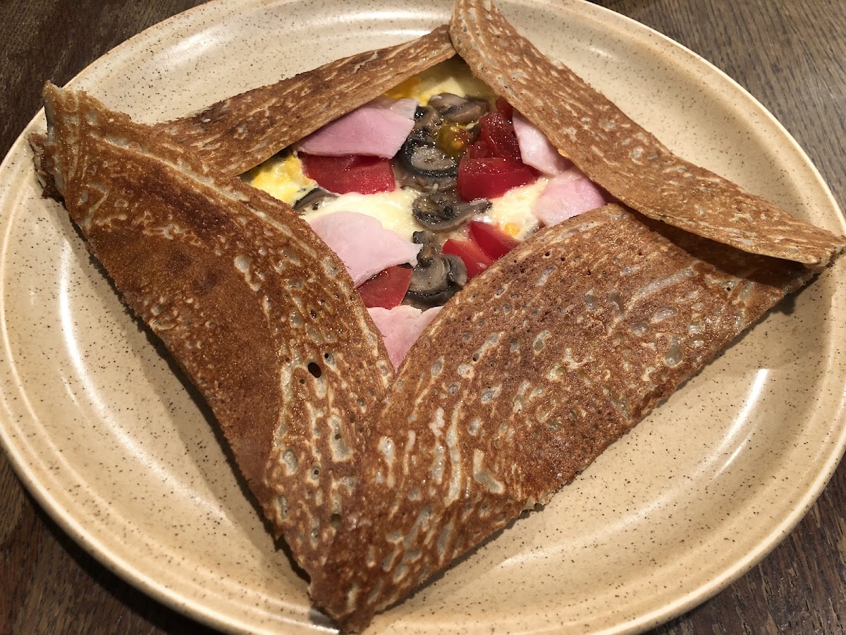 Le Bretagne Creperie-5