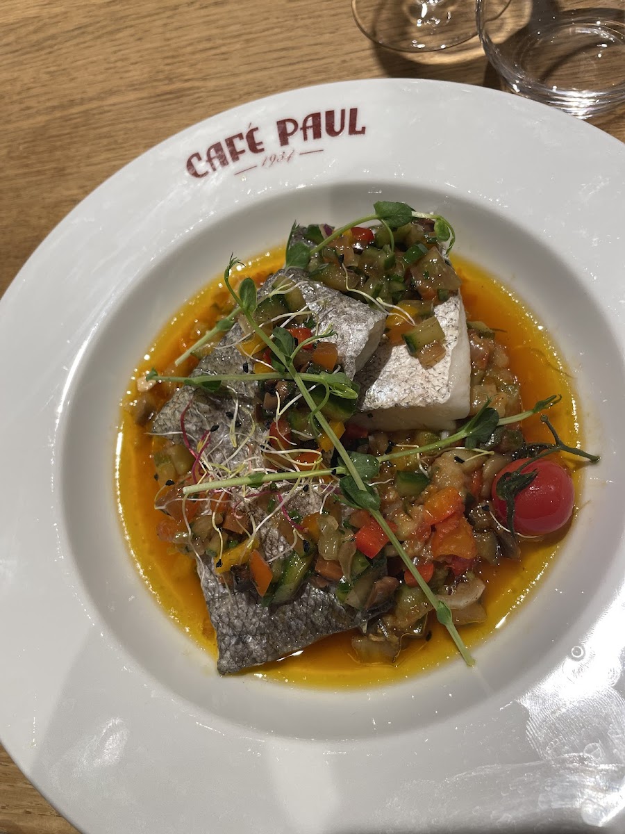 Le Café Paul-3