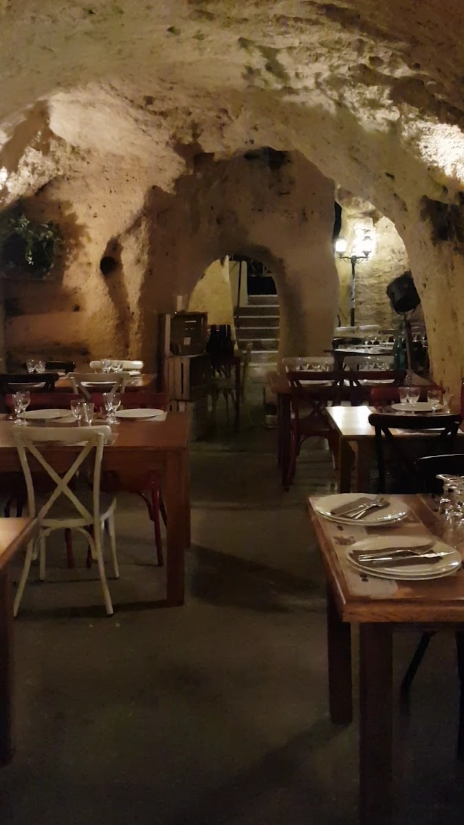 Le Caveau-2