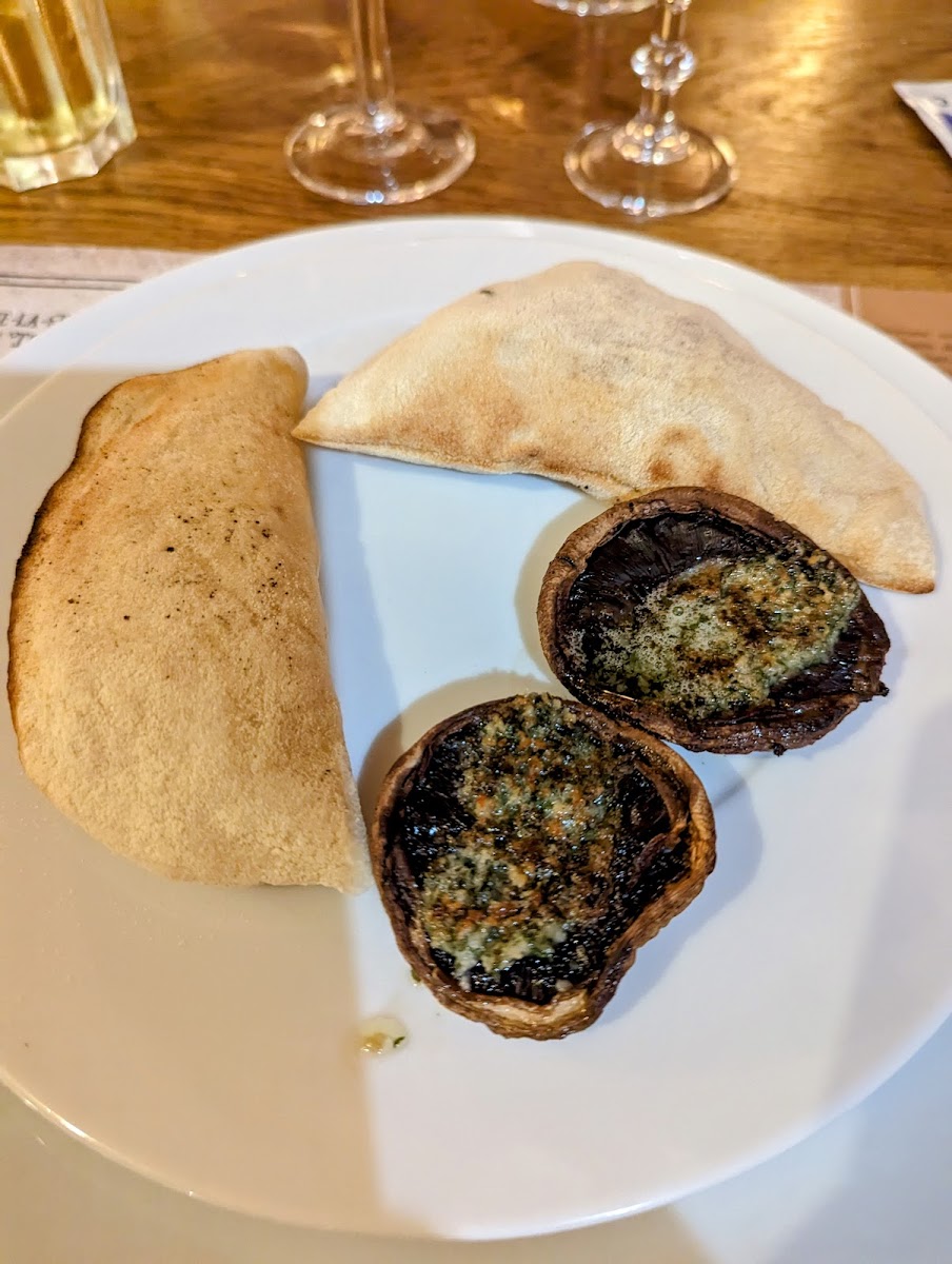 Le Caveau-5