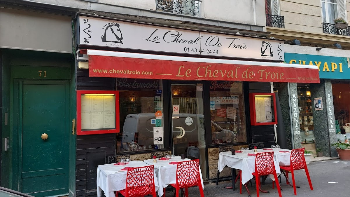 Le Cheval De Troie