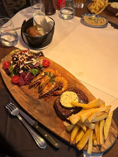 Le Cuistot Bistro By Chef Carlos-3