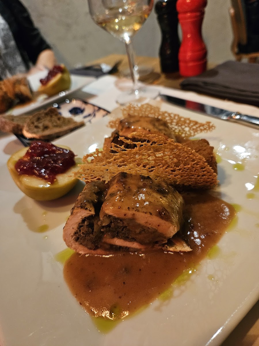 Le Cuistot Bistro By Chef Carlos-4