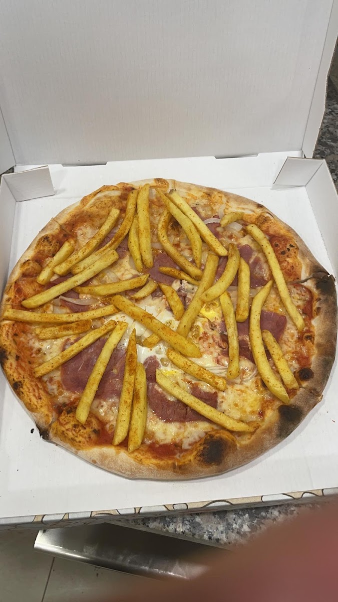 Le Döner Kebab-Pizza-8