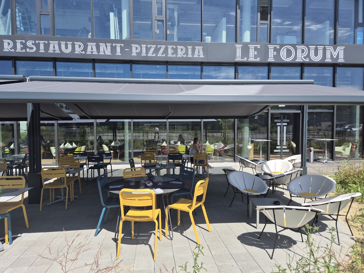 Le Forum Restaurant & Pizzeria