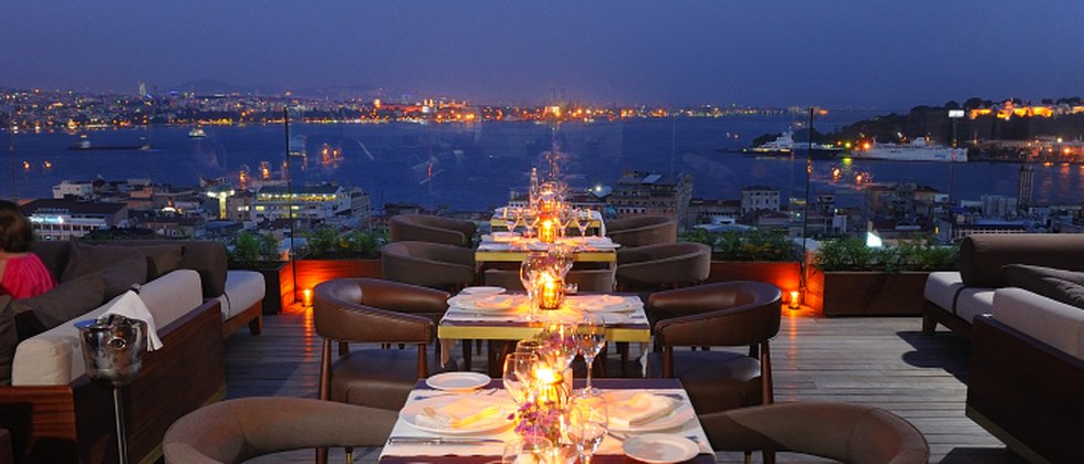 Le Fumoir At Georges Hotel Galata