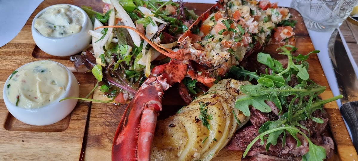 Le Homard Rouge-6