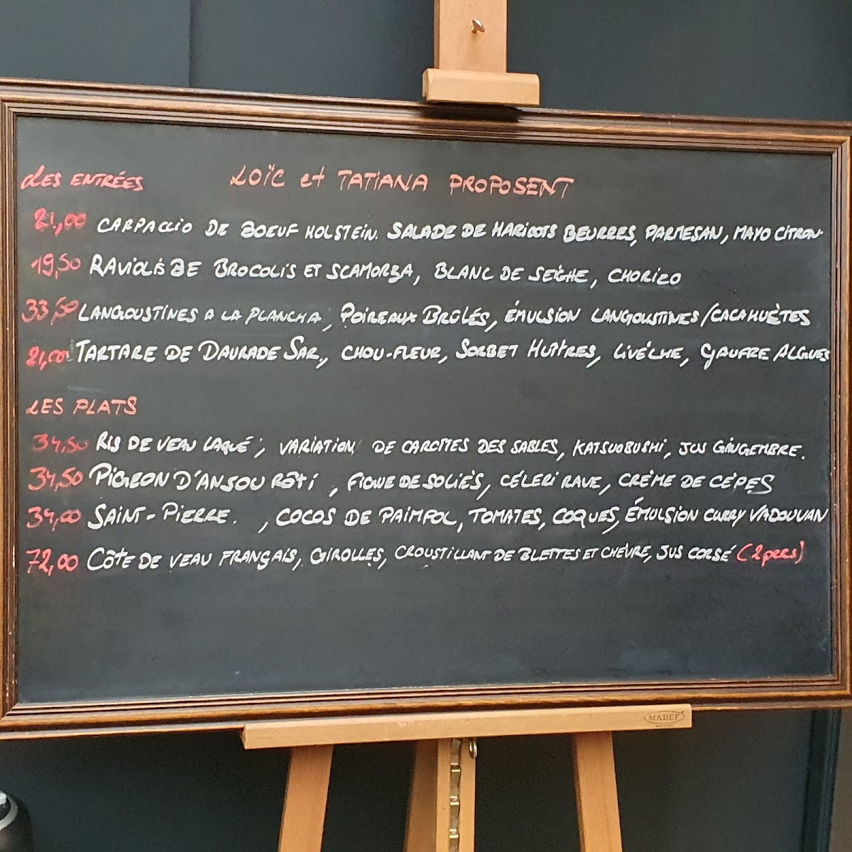 Menu Le Monde Est Petit-3