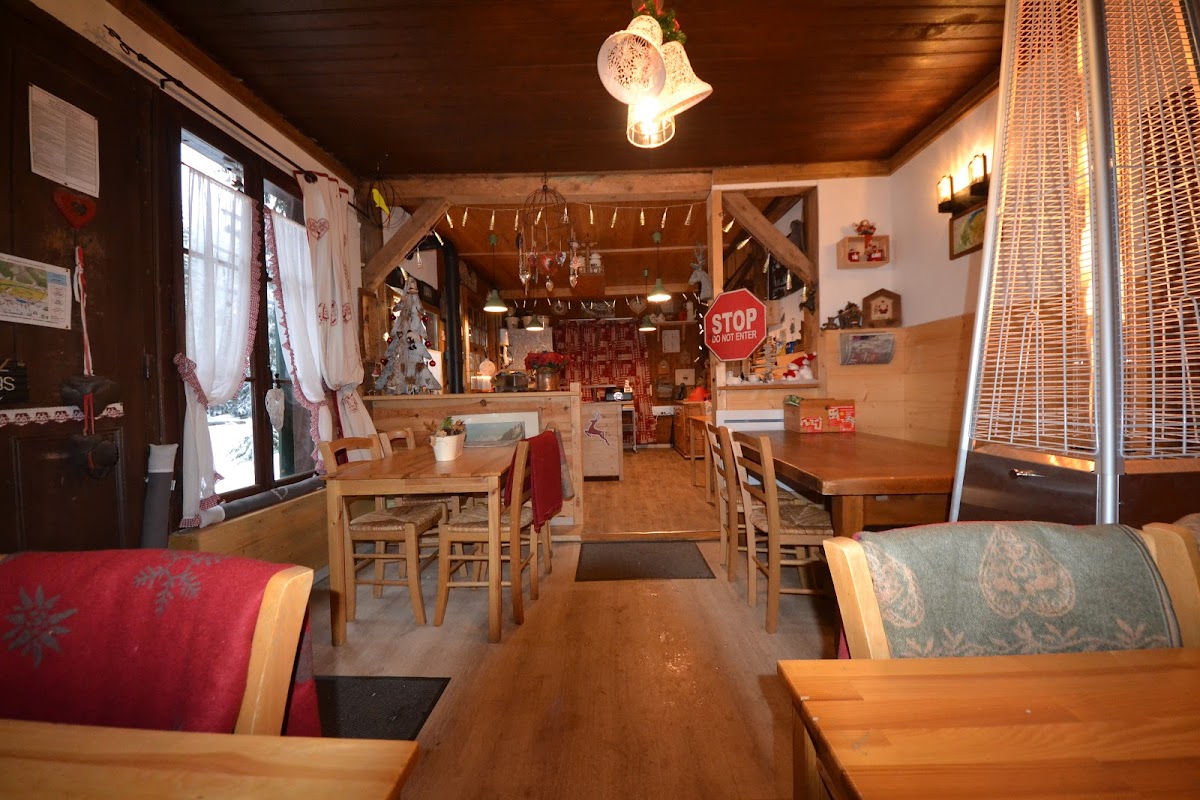 Le Paradis Des Praz