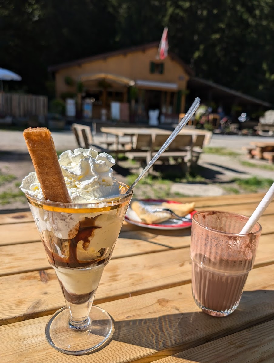 Le Paradis Des Praz-10
