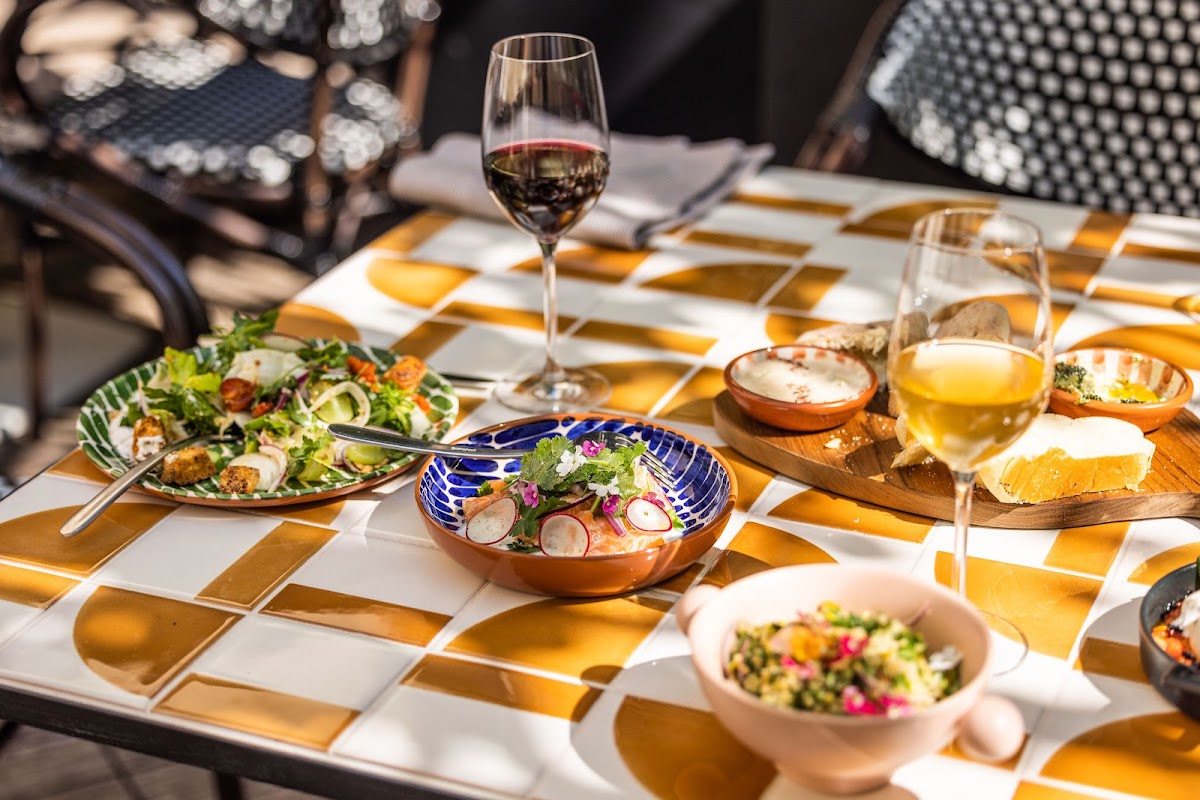 Le Parchamp Table, Rooftop & Bar-3