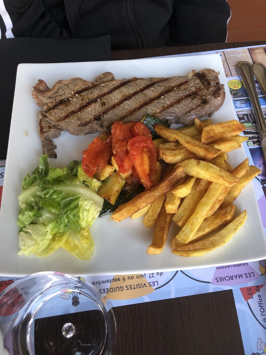 Le Pere Francois-6