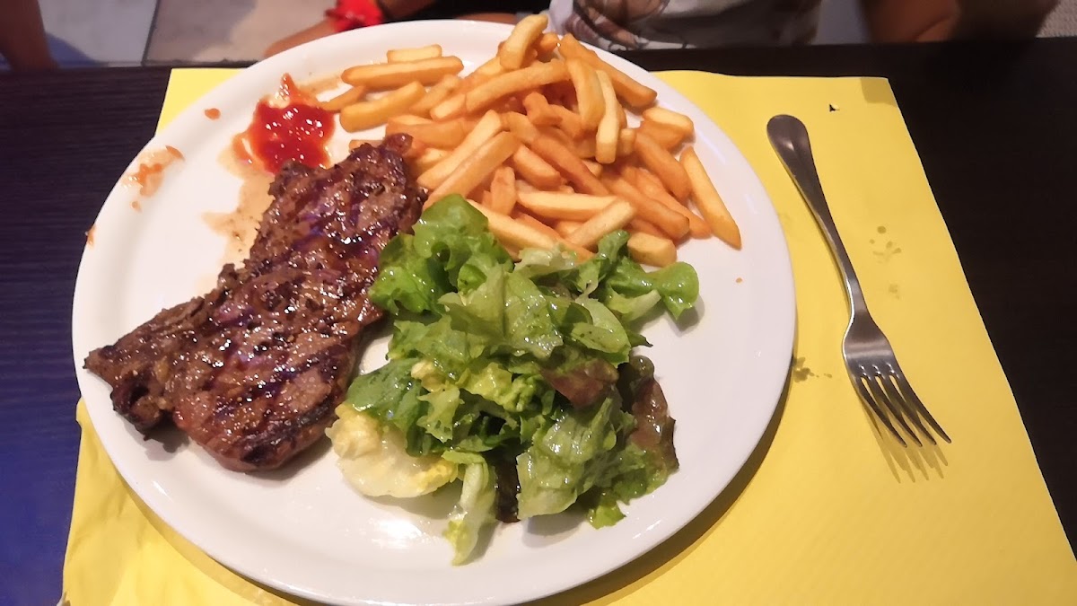 Le Pere Francois-9