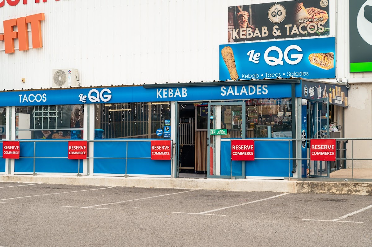 Le Qg Snack