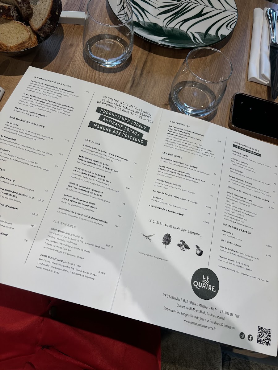 Menu Le Quatre-1