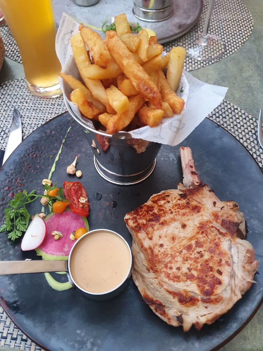 Le Rossignol Restaurant-10