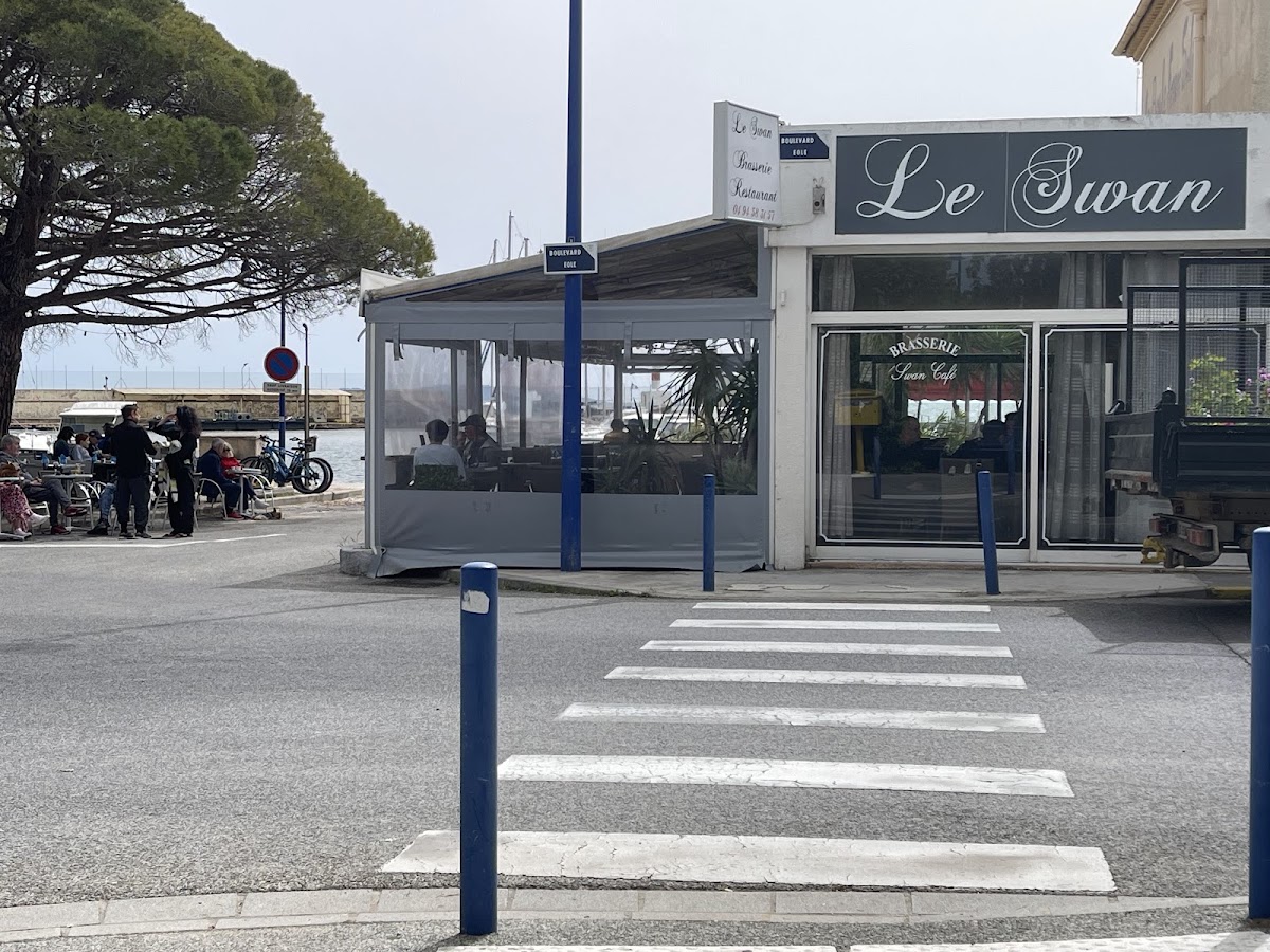 Le Swan - Hyères-4