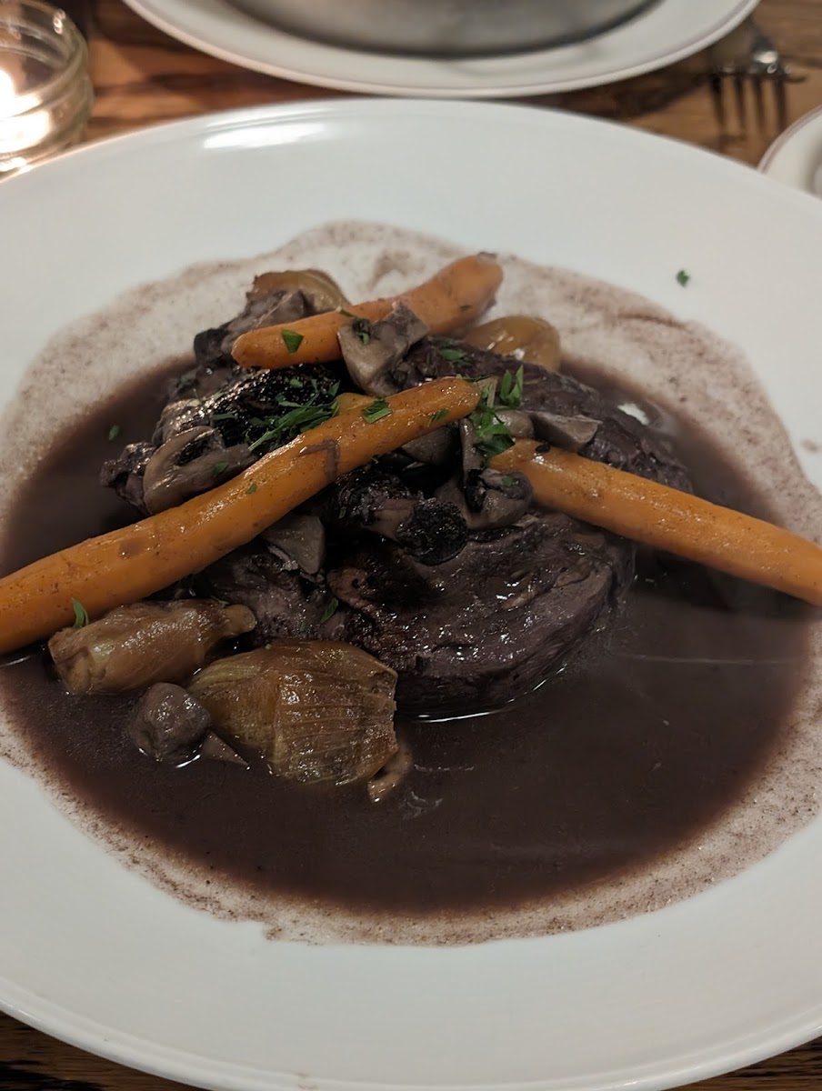 Le Tout Va Bien - French Restaurant-5