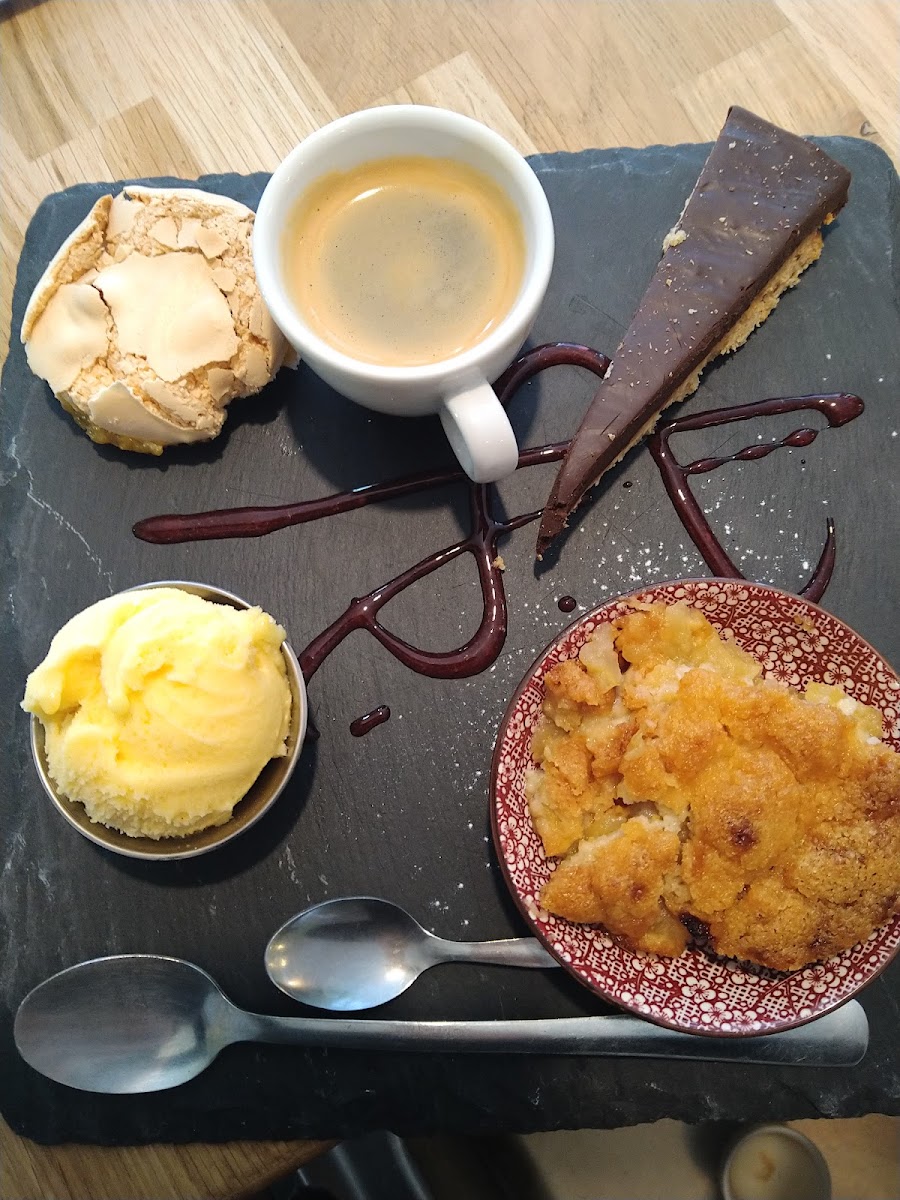 Le Très Petit Café-3