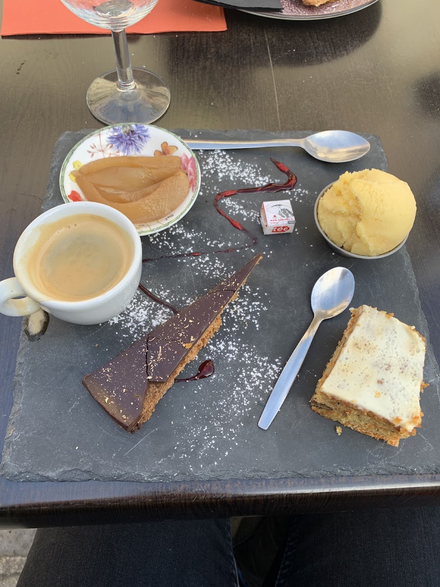 Le Très Petit Café-5