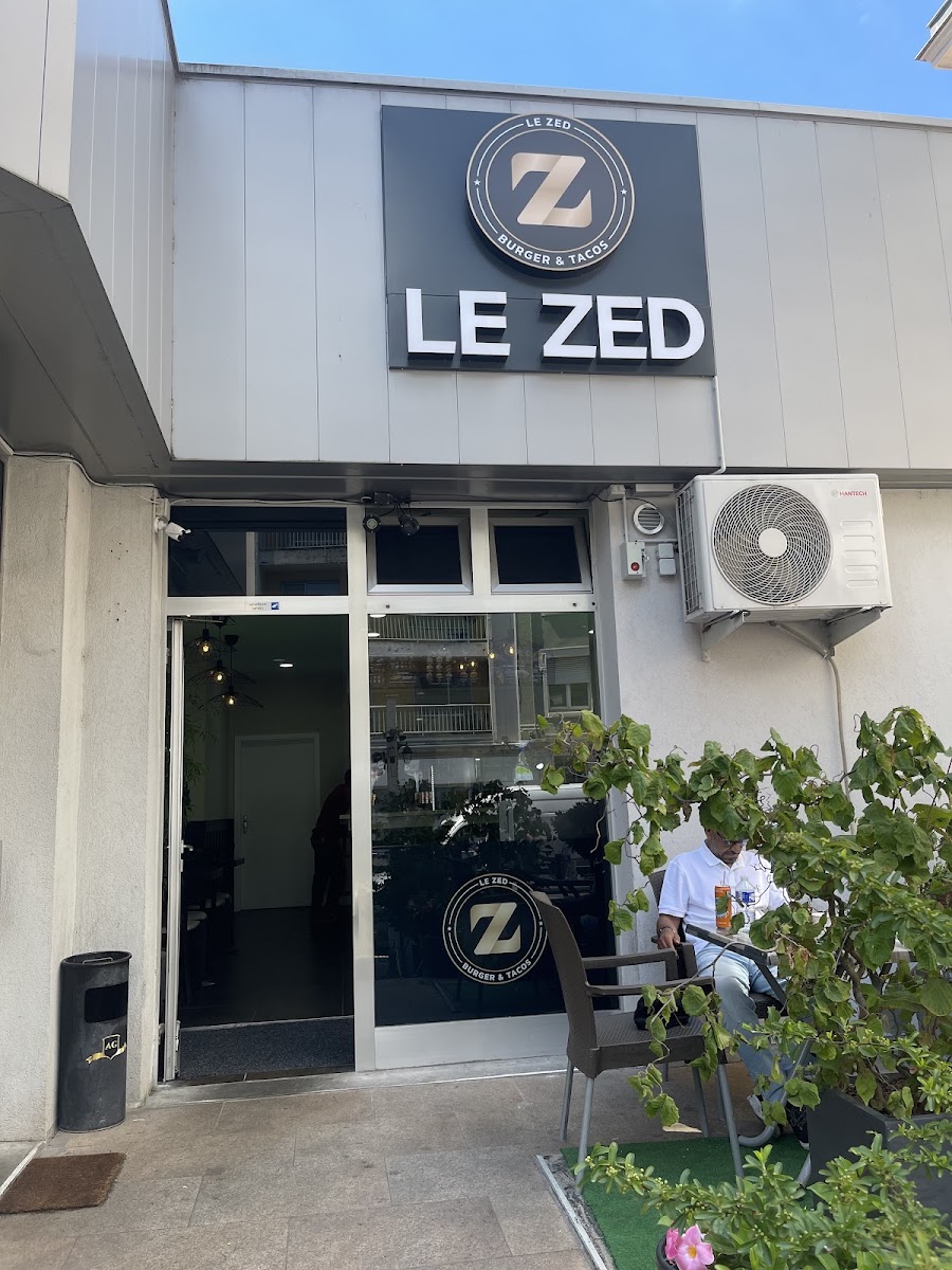 Le Zed