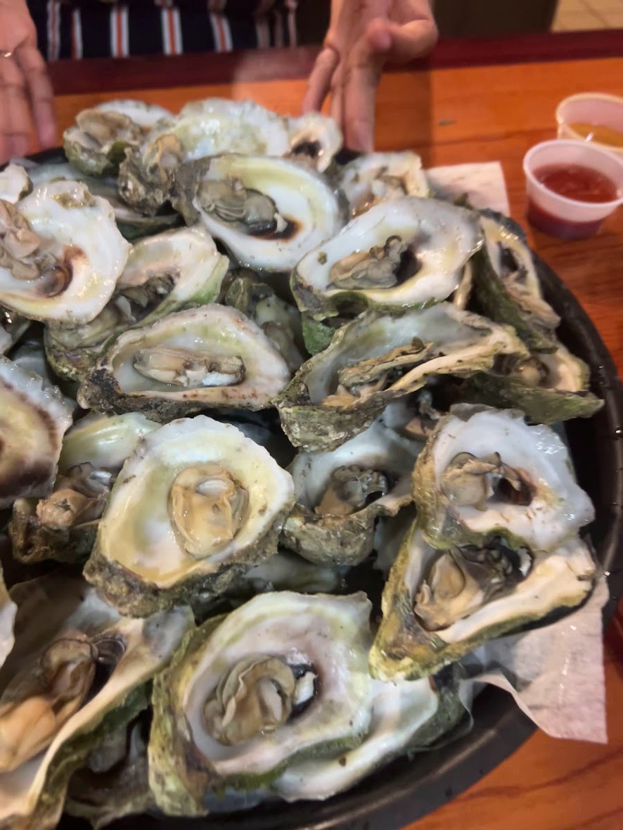 Lee & Rick's Oyster Bar-2