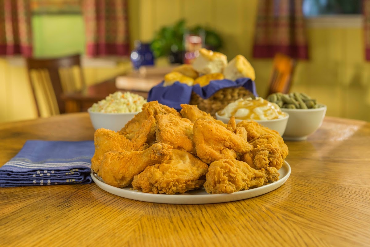 Lee's Famous Recipe Chicken-5