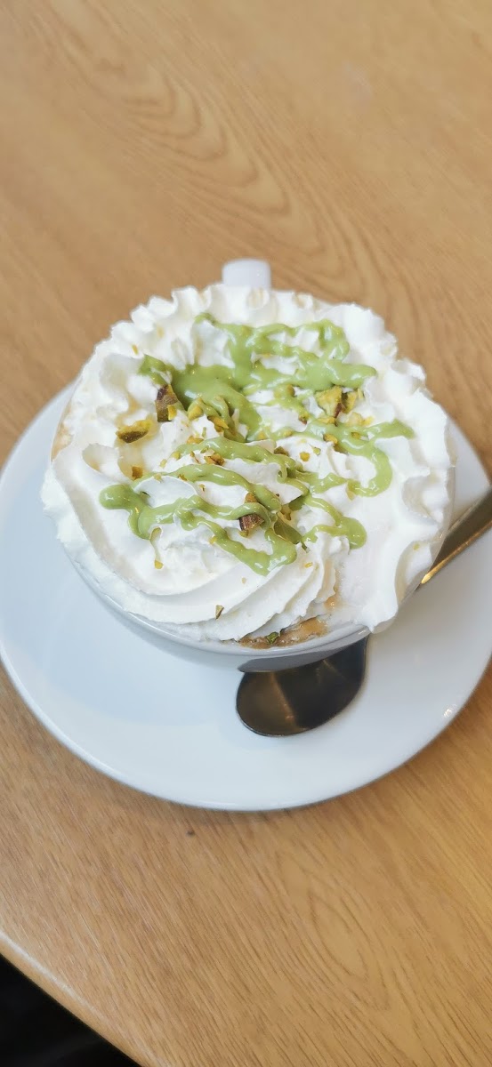 Lefteris Coffee & Tearoom-10