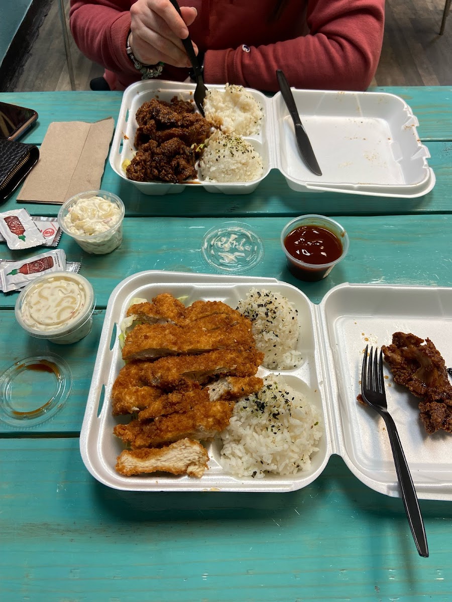 Lefty-J’S Island Favorites Restaurant #2-6