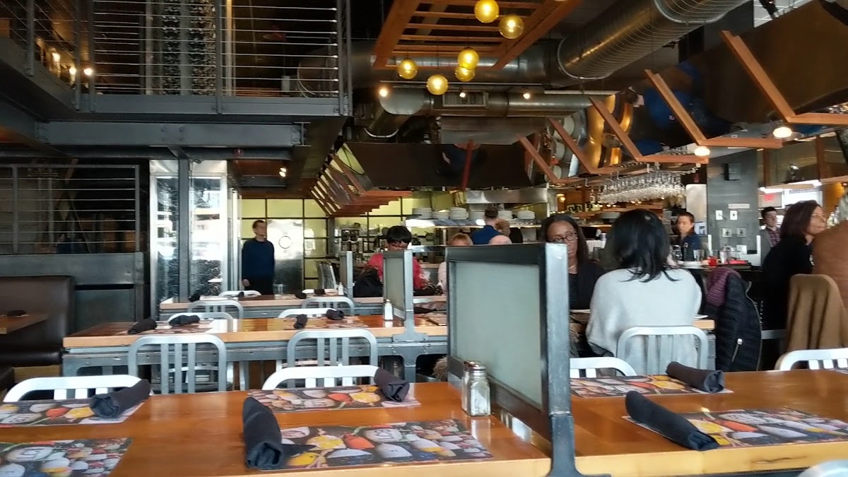 Legal Sea Foods - Dedham-2