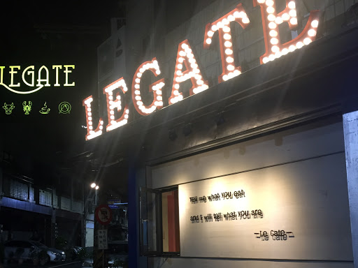 Legate