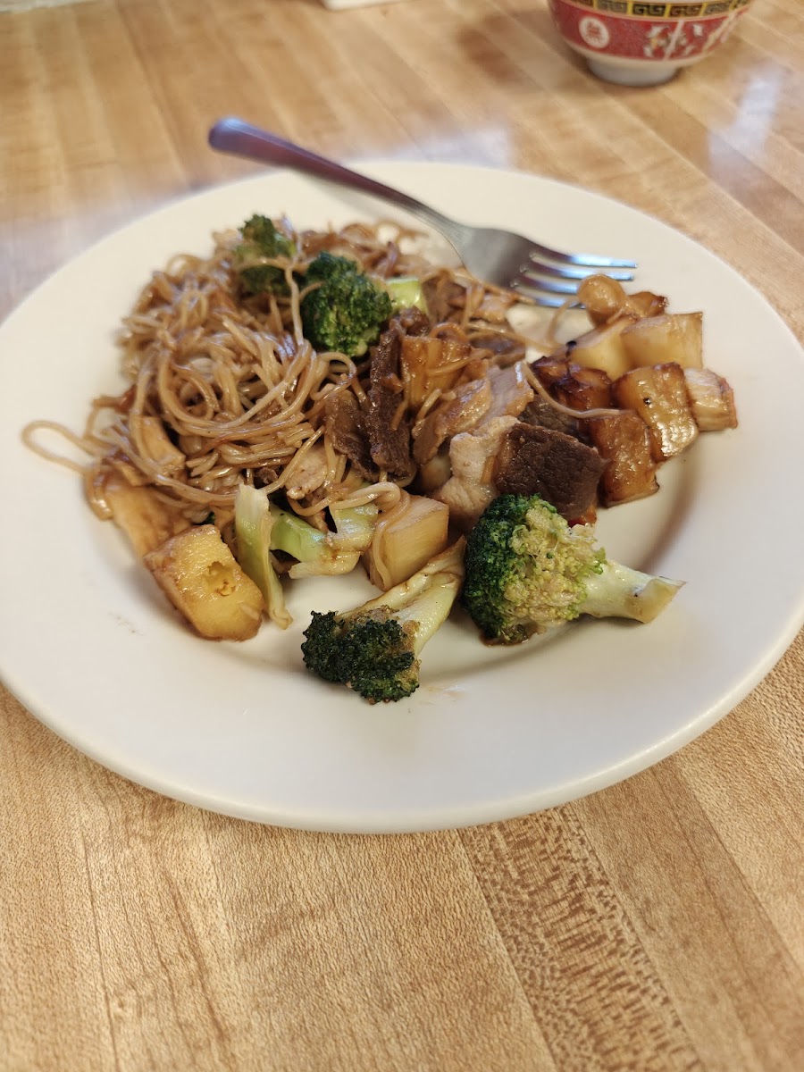 Leis Mongolian B-B-Q-6