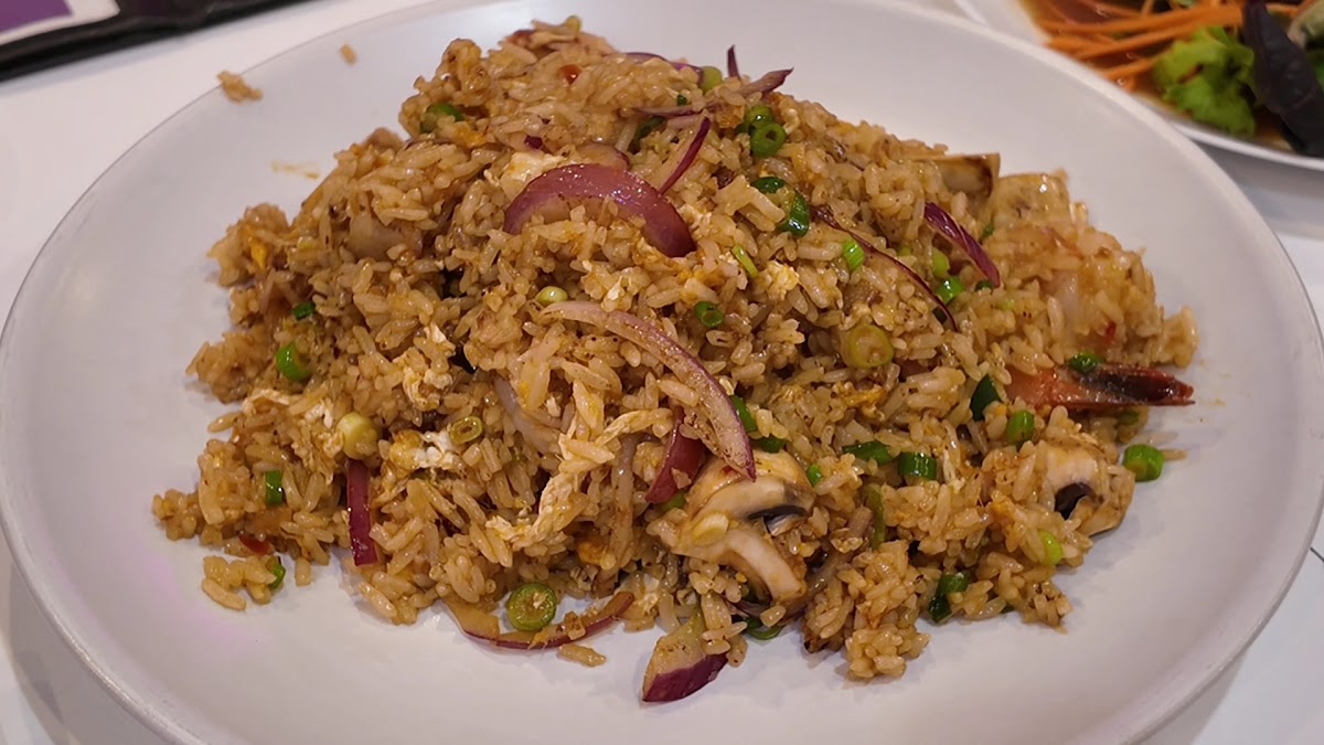 Leks Thai Restaurant-2
