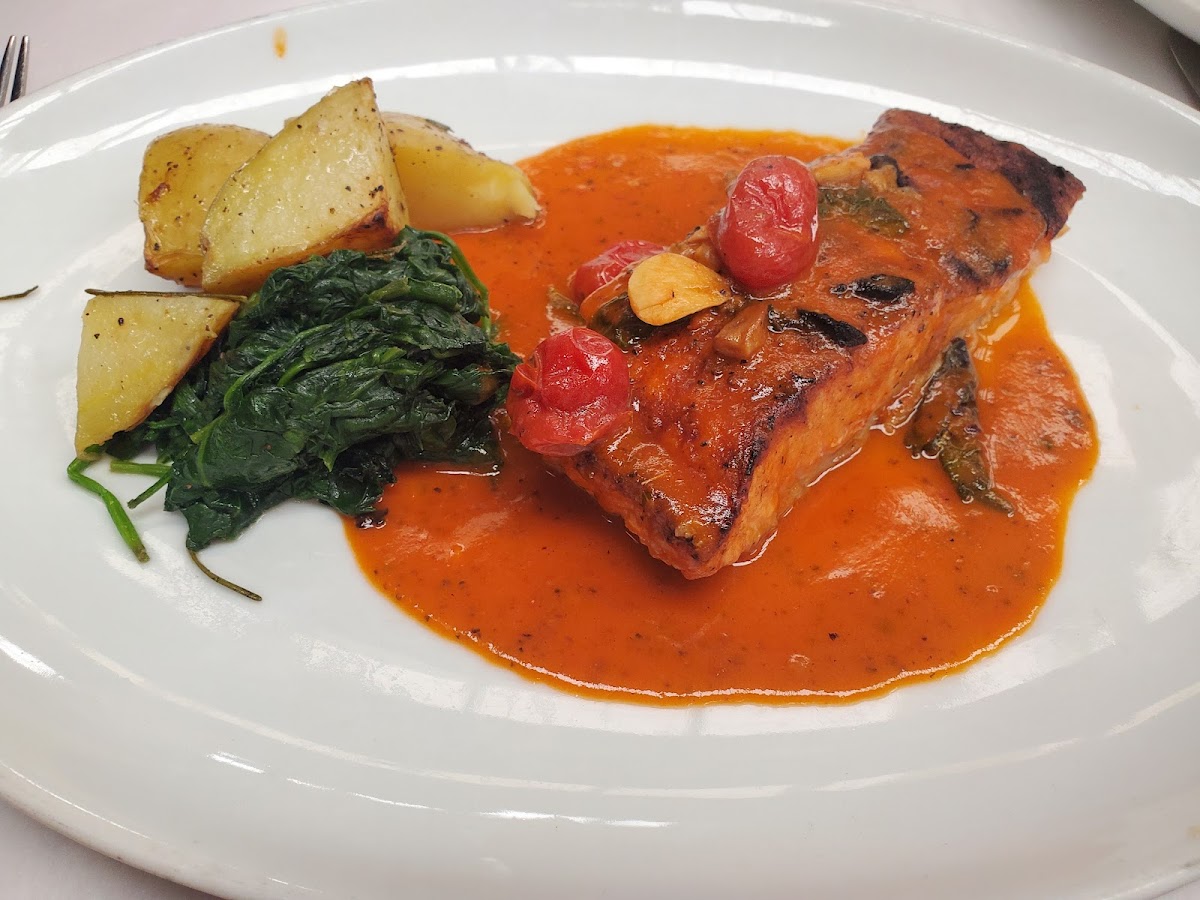Leonardo's Ristorante-Pizzeria-6