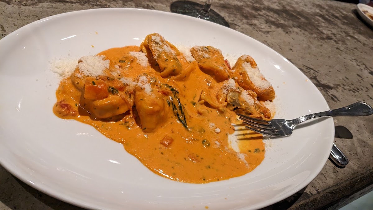 Leonardo's Ristorante-Pizzeria-7