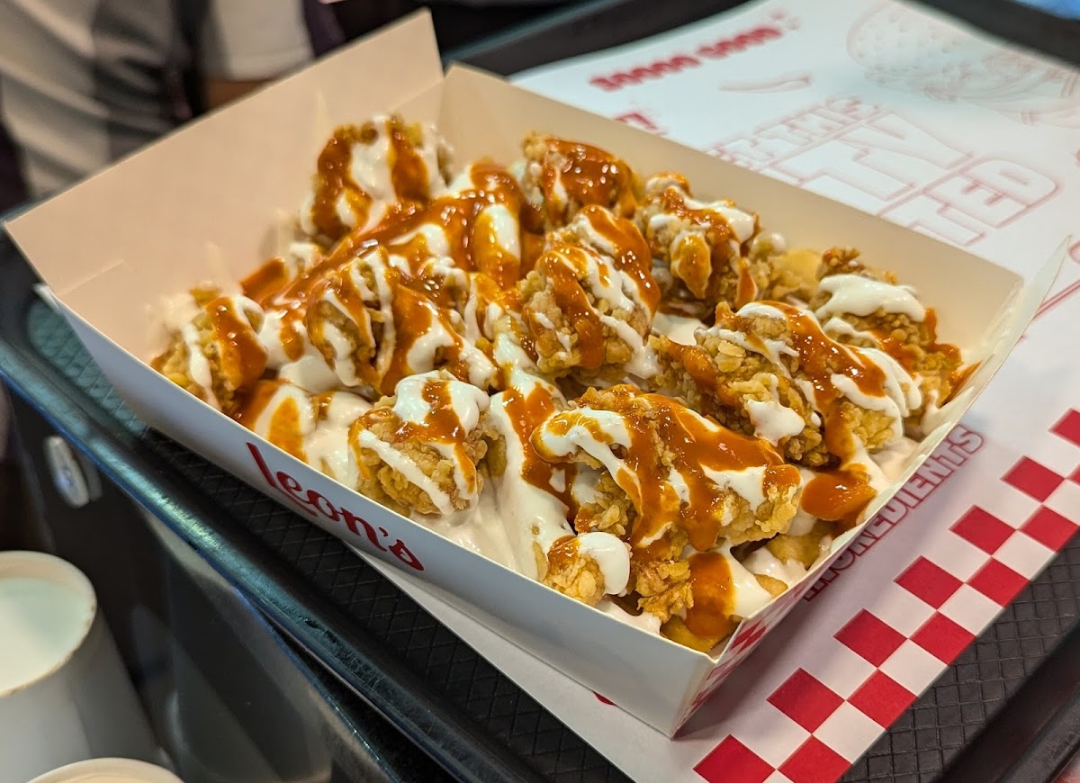 Leon's Burgers & Wings New Bel Road-6