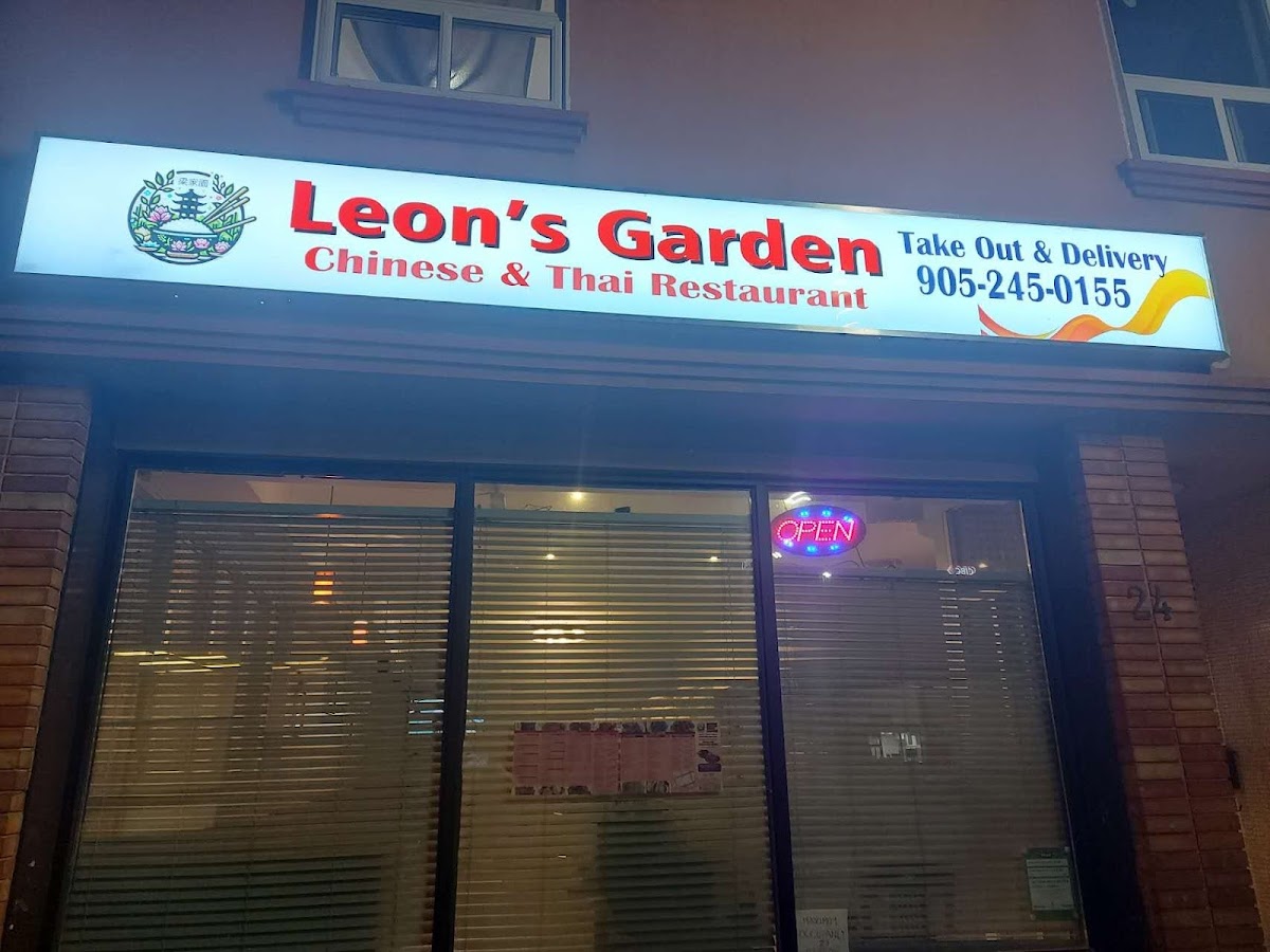 Leon's Garden (Chinese And Thai Restaurant)