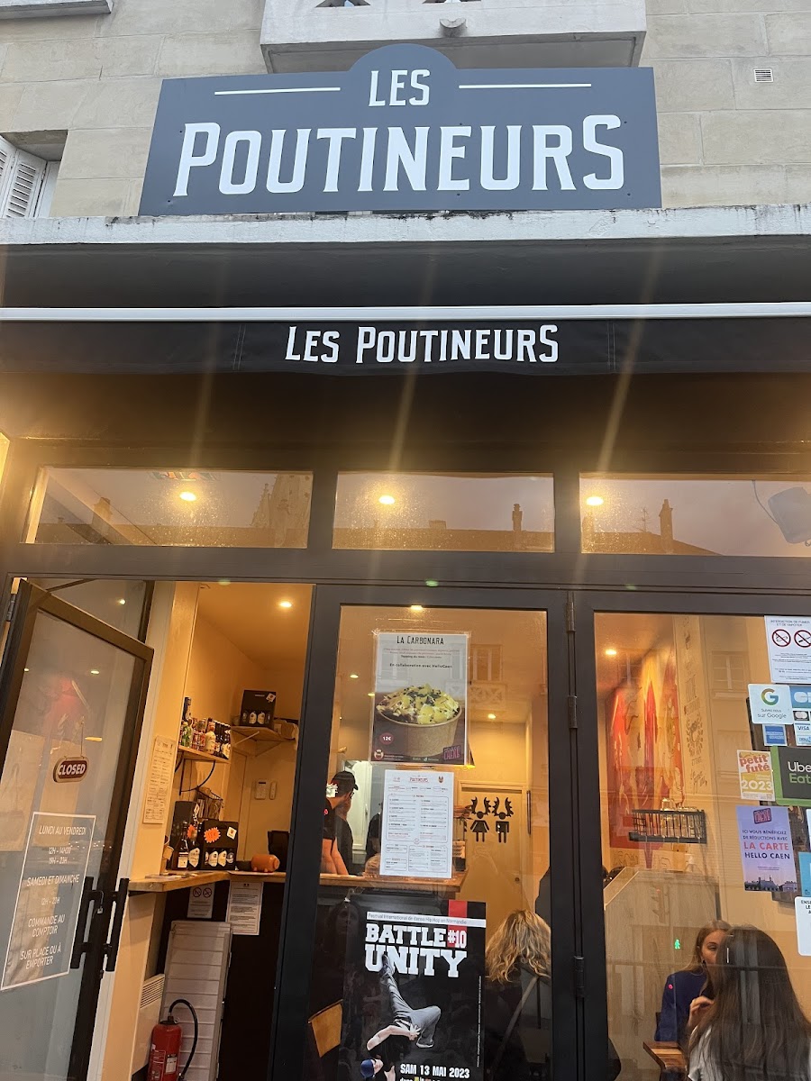 Les Poutineurs