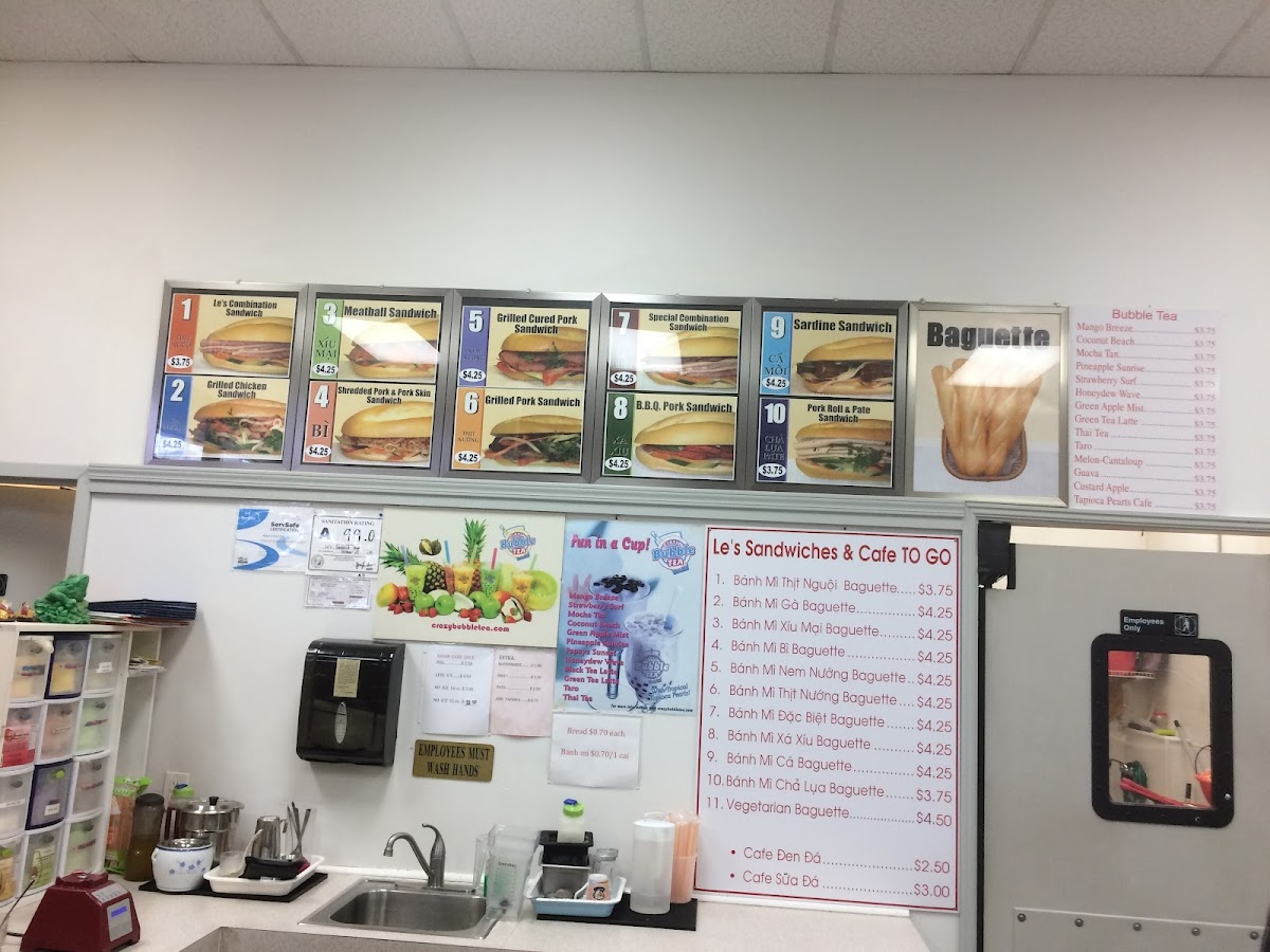 Menu Le's Sandwiches & Café-6