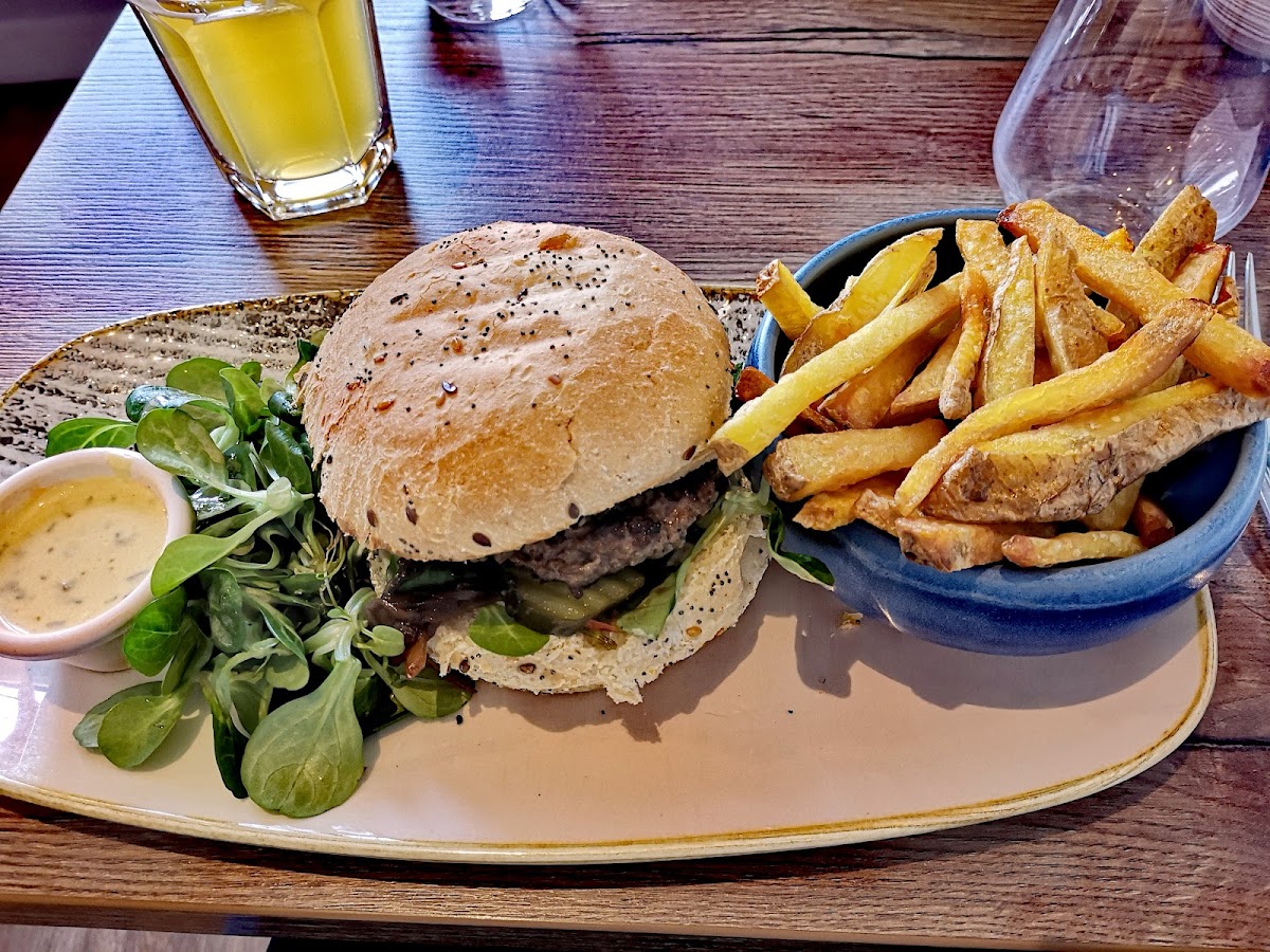 L'esplanade Hôtel · Restaurant · Bar À Vin-10