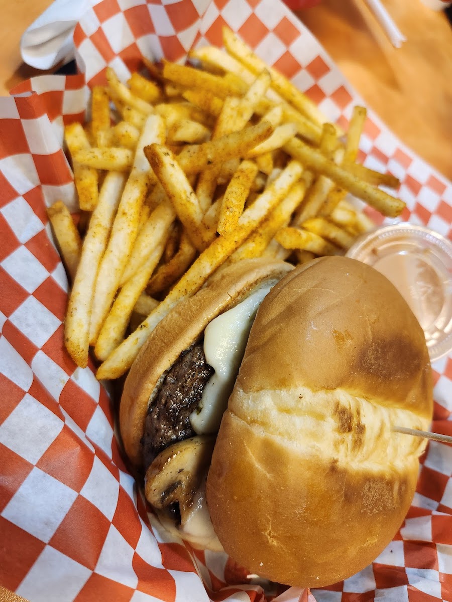 Level Up Burgers-5