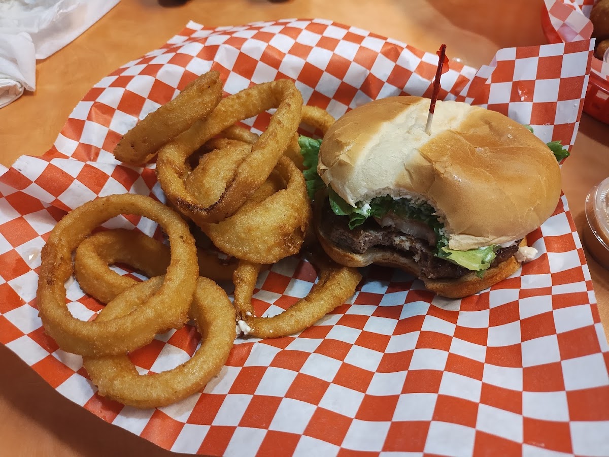 Level Up Burgers-8