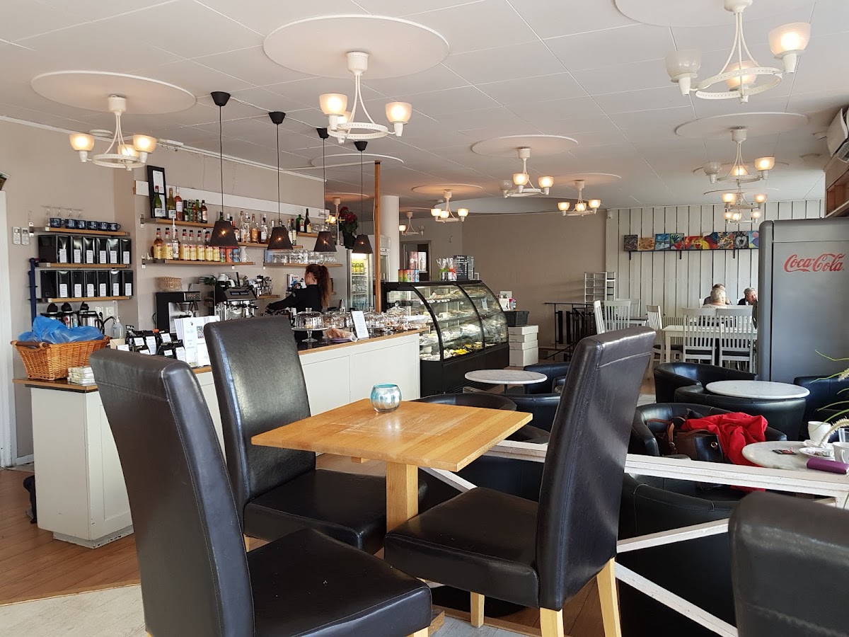 Lilla Blå Café & Restaurang
