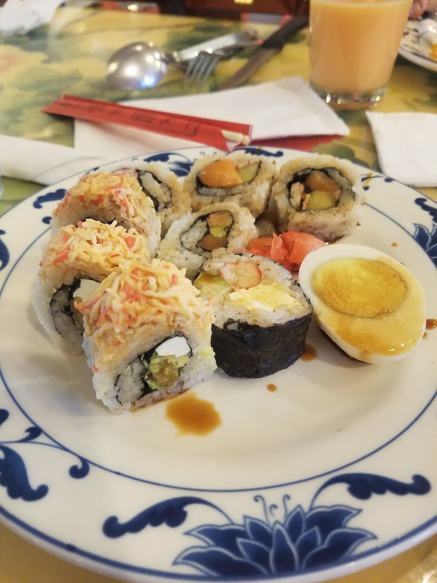 Lin's Grand Buffet-5