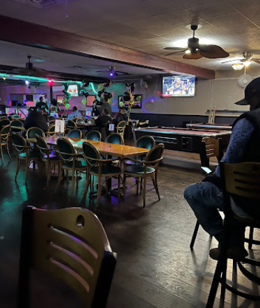 Lisa's Restaurant And Lounge