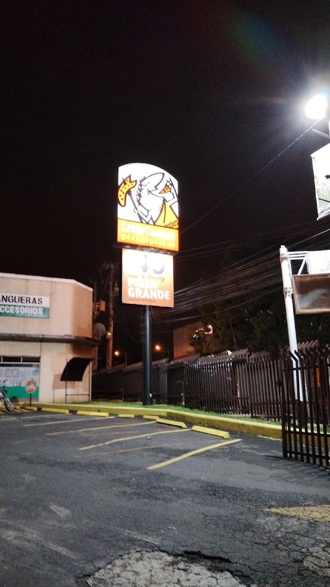 Little Caesars Pizza-4